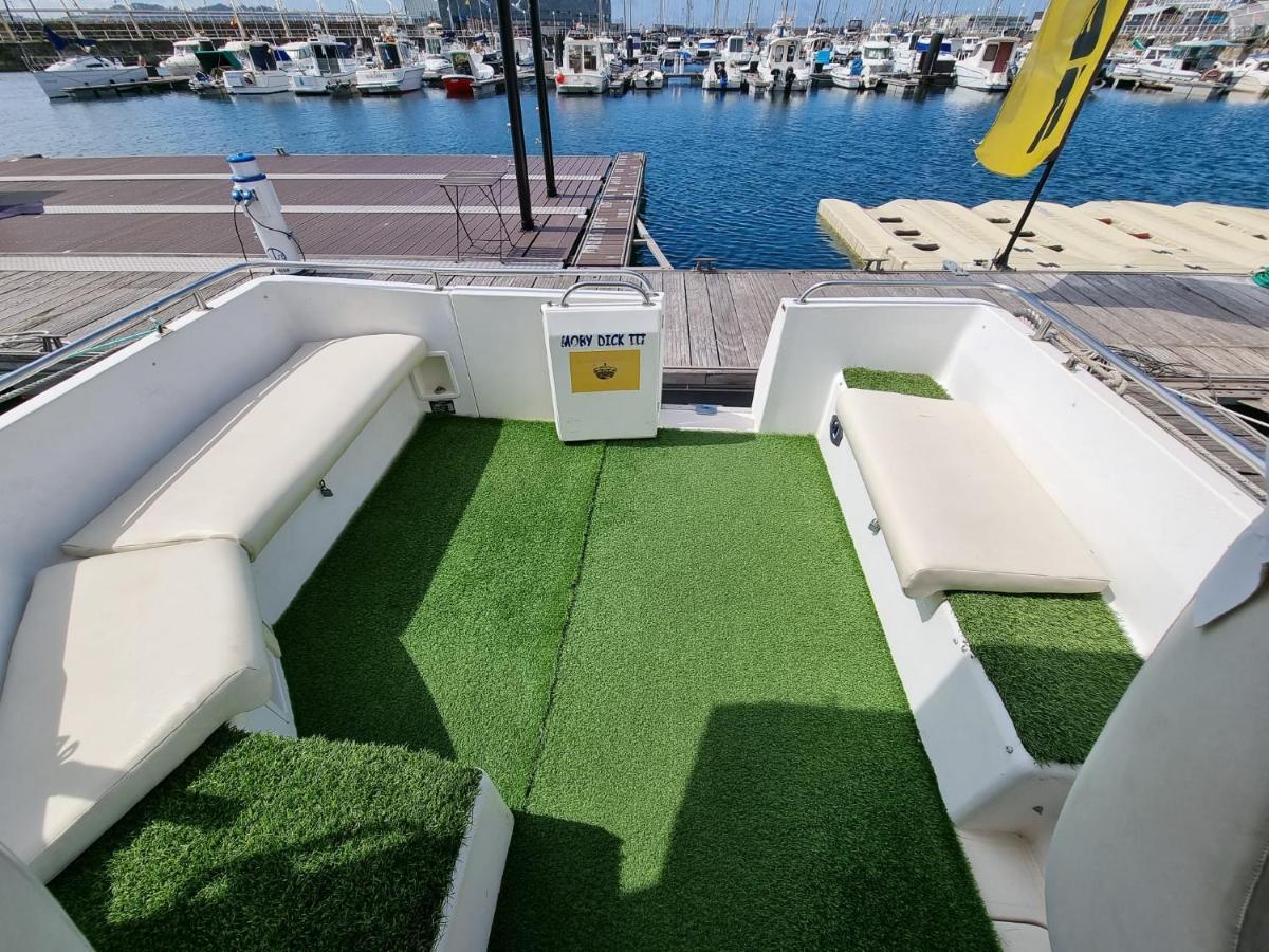Отель Experiencia En El Mar Gijon M Экстерьер фото